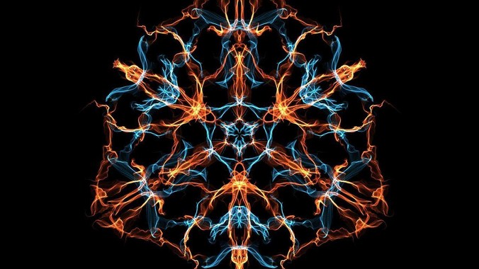 你怎么看待剪映收费过高问题？